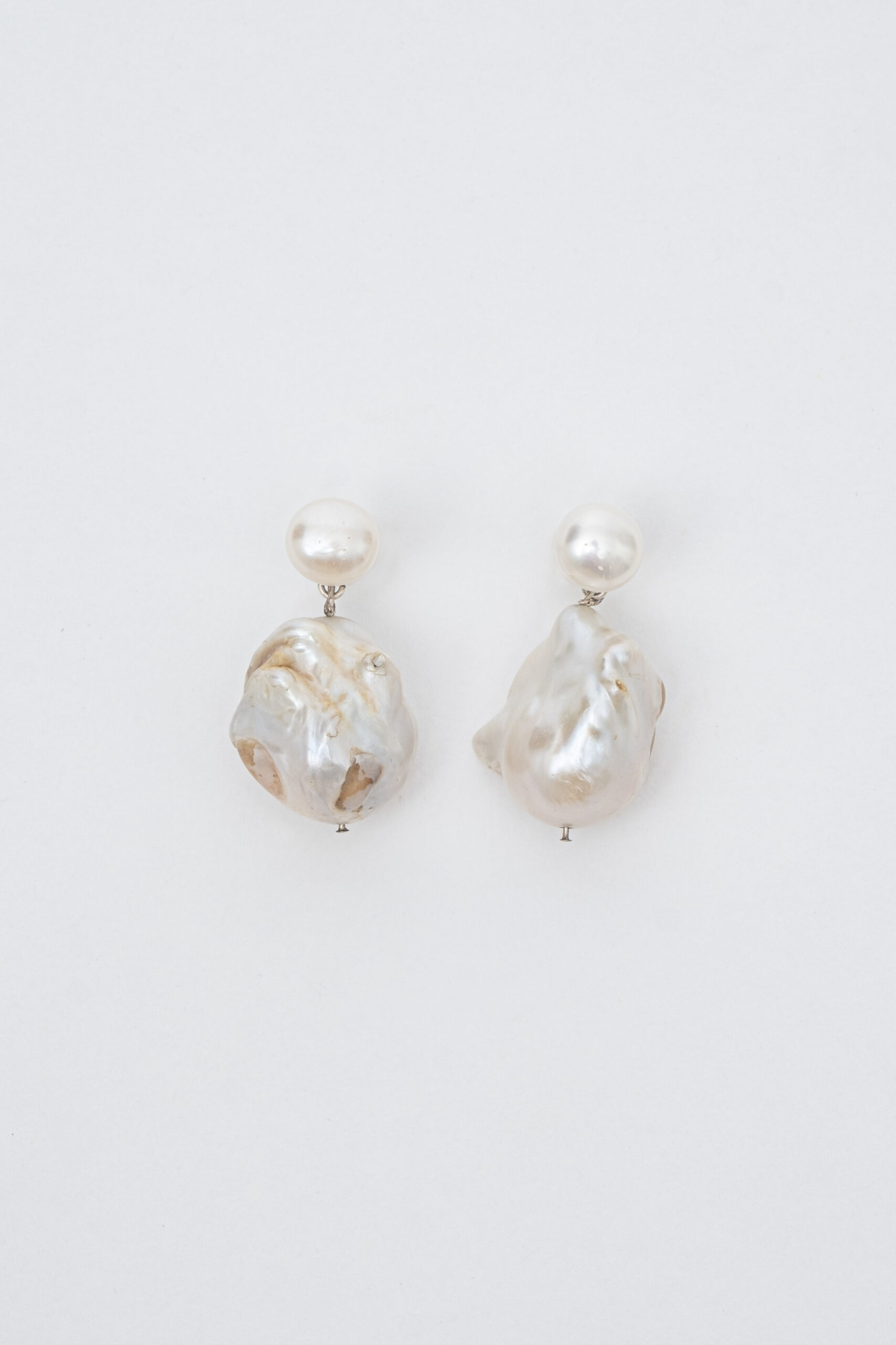 Pearl Majesty Earrings