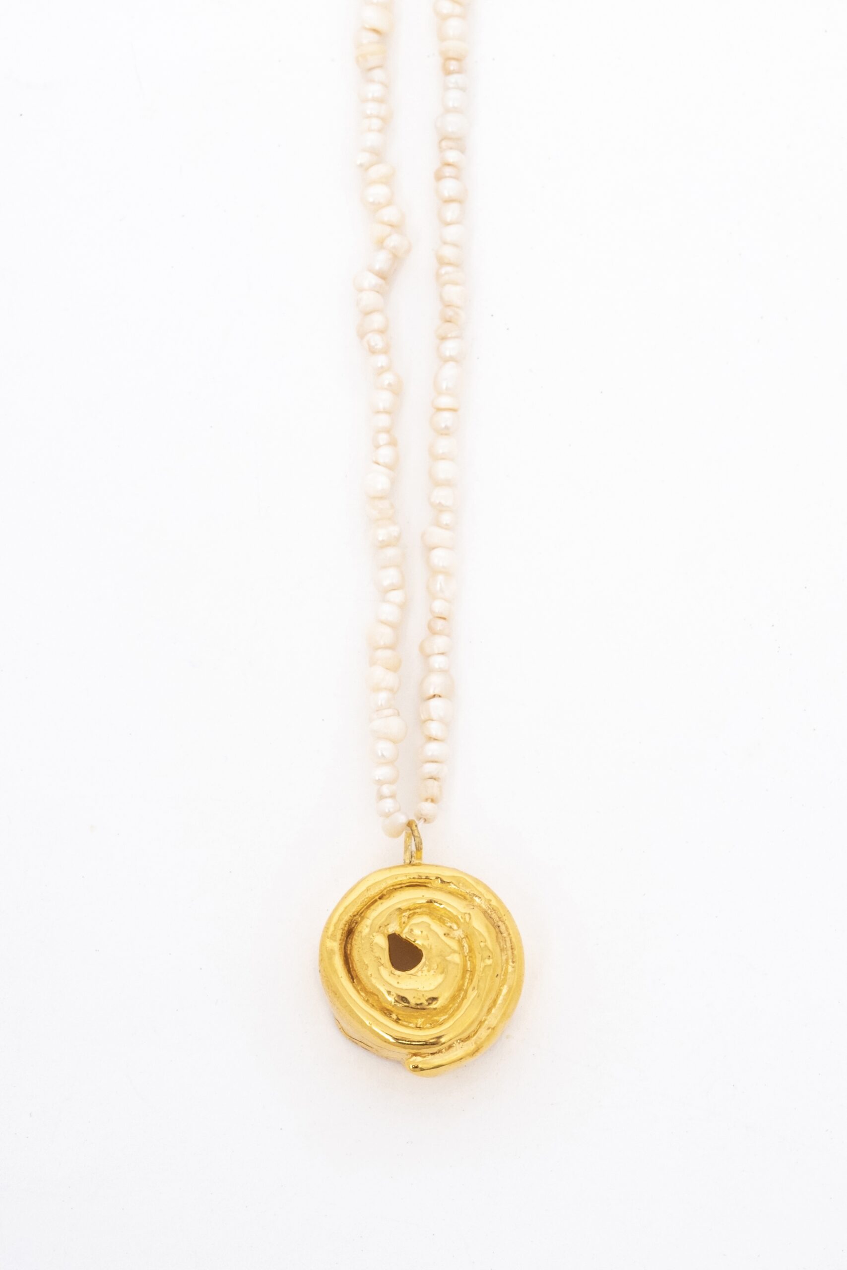 Cinnamon Roll Gold Pendant - Image 3