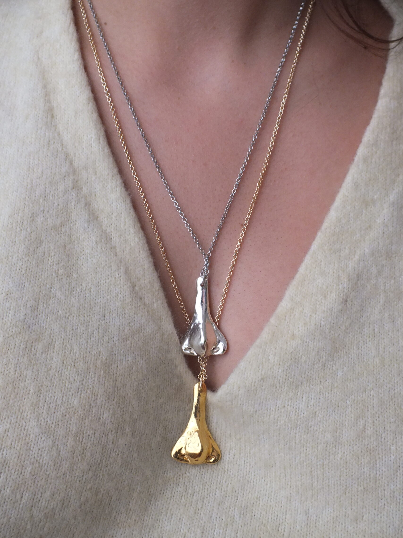 Nose Gold Necklace - Image 3